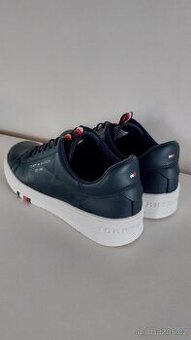 Tommy hilfiger sneakers - 1