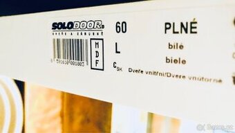 Interiérové dveře plné bílé