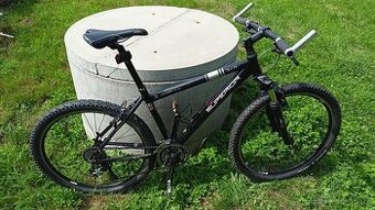 Prodám starší horské kolo vel.M - 1