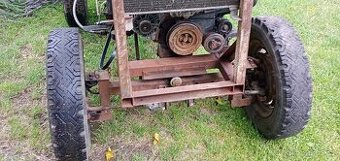 Přední náprava na malotraktor