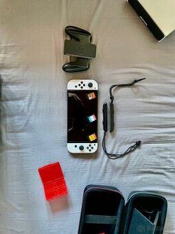 Nintendo Switch OLED Bílá