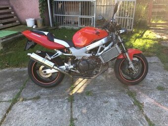 Honda VTR 1000 F