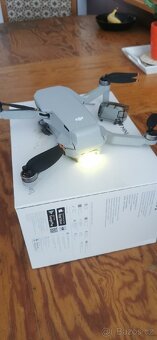 Dji mini2 na opravu, díly