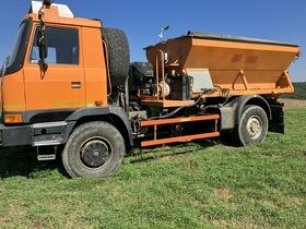 T 815