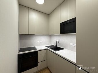 Pronájem 2+1, 43m², Březnická, Zlín