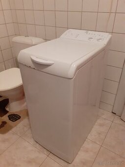 Pračka Indesit WITP 82 s horním plněním