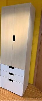 IKEA nábytek pro miminko