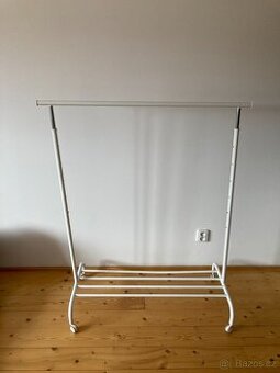 Šatní stojan RIGGA Ikea