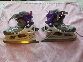 ledni brusle divci Oxelo vel. EU 32-35