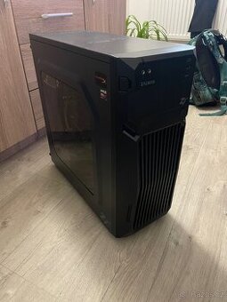 Herní Počítač na náhradní díly – jen rozbitý zdroj