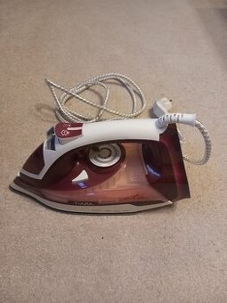 Žehlička ETA TIARA