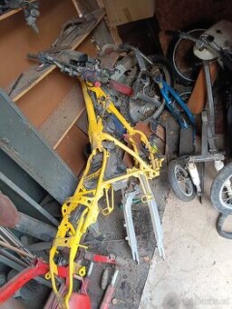 Prodám Honda XLR 125ccm