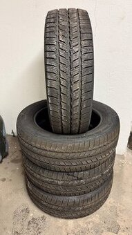 Zimní pneumatiky Continental VanContact Winter 215/60 R17C