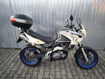 Aprilia Pegaso 650 strada