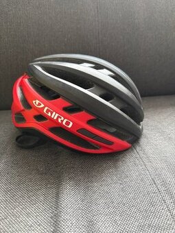 Cyklistická Helma Giro Agilis M Mips