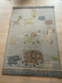 Dětský koberec Esprit Africká zvířátka šedý 120x180