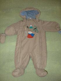 Kombinézka na zimu včetně rukaviček, velikost 74