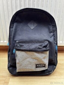 Značkový školní batoh DAKINE 33 l