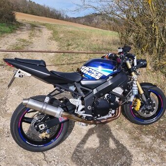 Suzuki gsxr 600 K5 Street.