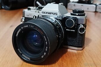 OLYMPUS OM-10 (Tamron 35-70mm CF Macro) - 1979