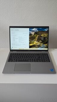 Dell Latitude 5530 / Intel i5-1245U / 16 GB RAM / 512 GB SSD