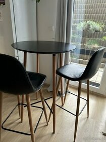 Barový stůl a 2 židle