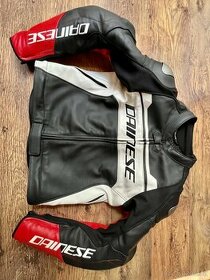 Nová, kožená kombinéza Dainese Mistel