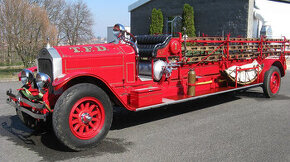 American la France ( fire truck )