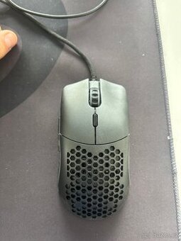 Glorious Model 0