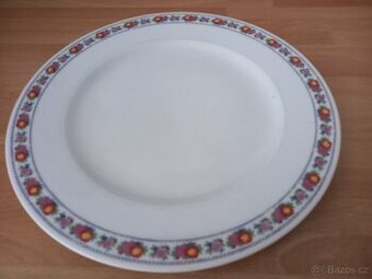 Starý porcelán