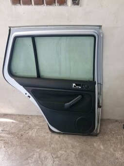 LZ dveře golf 4