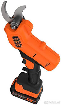 Aku nůžky na větve Black&Decker