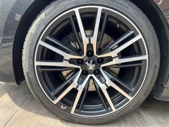 Peugeot RCZ-R Racing original alukola 5x108 19"