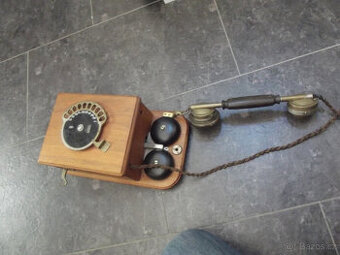 Starý nástěnný telefon Siemens, dřevo, mosaz atd. - 1