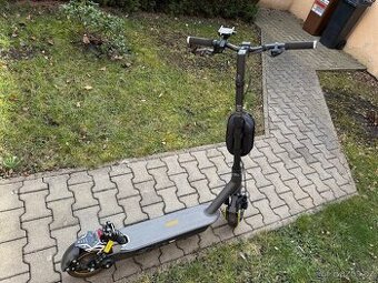 Elektrokoloběžka Ninebot G30 Max