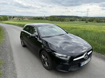 Mercedes-Benz A180