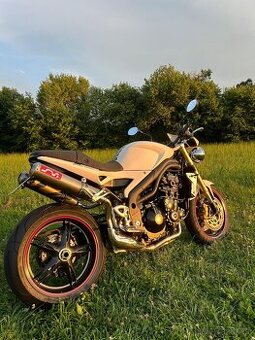 Triumph Speed Triple 1050