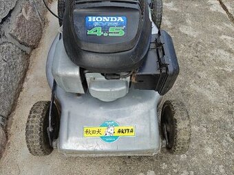 Benzinová sekačka Marina s motorem Honda