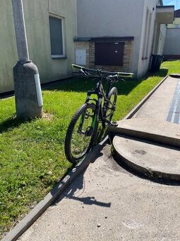 Dětské horské kolo specialized