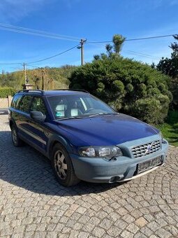 Volvo V70 XC CROSS COUNTRY 2.5 T 147kw Ocean blue