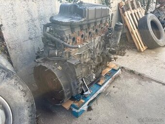 Motor Scania R450 - 1