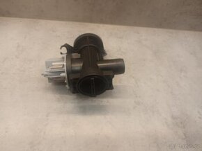 Čerpadlo z pračky Whirlpool FSCR 10432 - 1