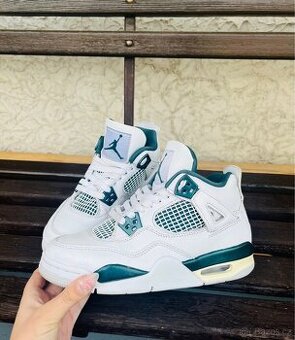 Jordan 4
