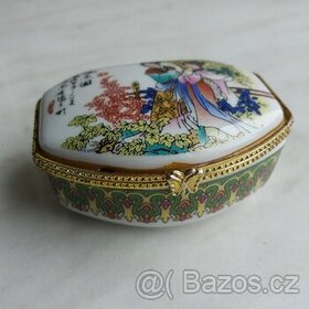 Porcelánová krabička - 1