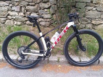 Trek procaliber 9.8. - karbonová kola