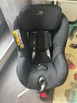 Autosedačka Britax Römer Dual Fix Pro se základnou