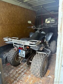 Čtyřkolka 300ccm
