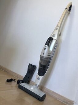 Tyčový vysavač BOSCH MOVE 2in1