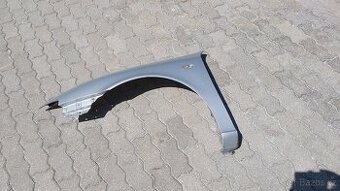 Seat Toledo 2 – Blatník levý stříbrný