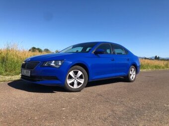 Škoda SuperB 1.majitel -- najeto 42.000 KM 1,4TSI 110Kw